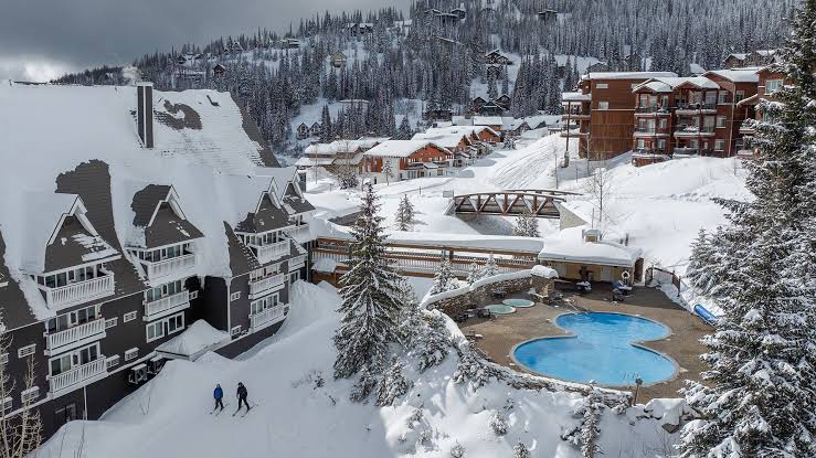 Summer chairlift ride at Schweitzer with views over Lake Pend Oreille